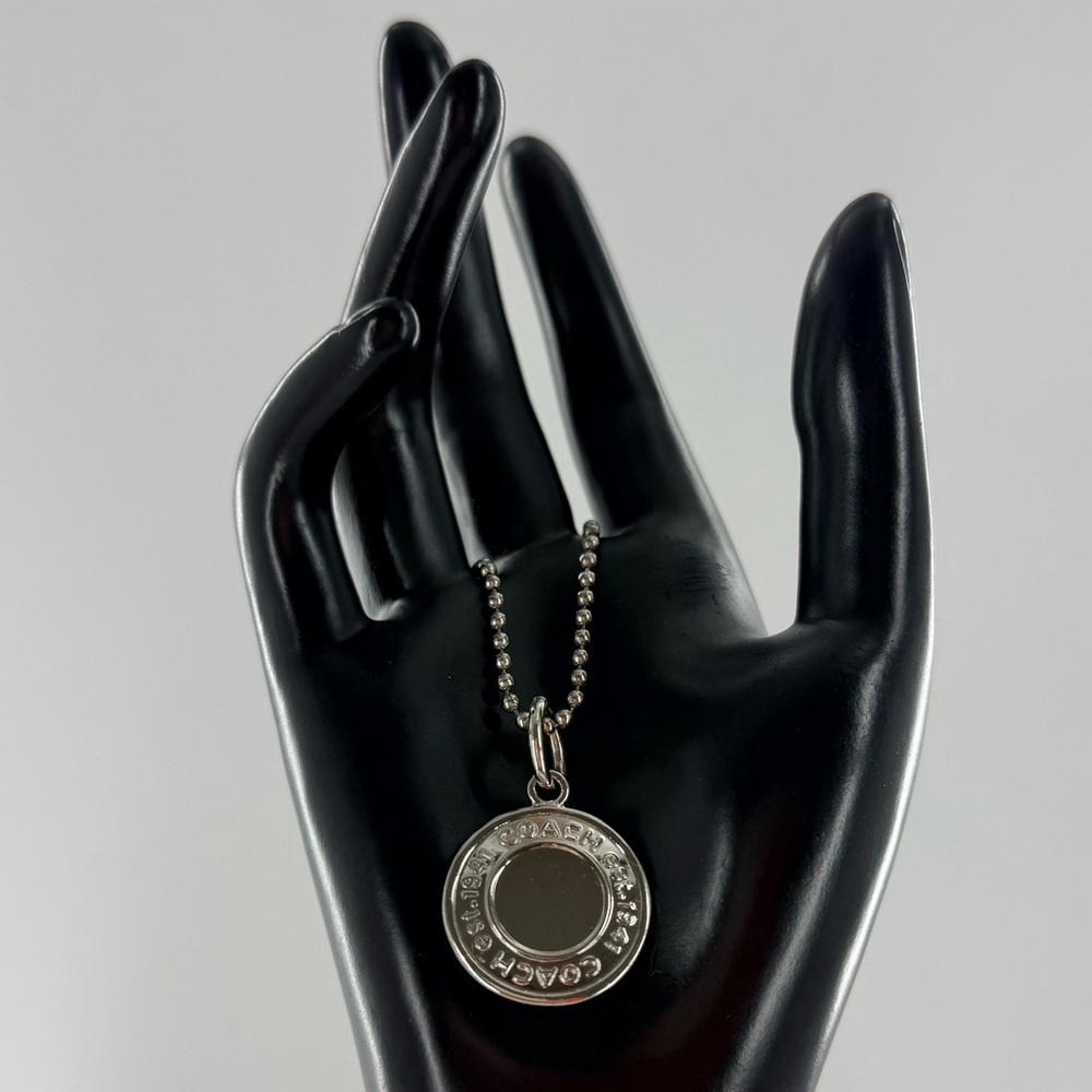 Coach Silver around Bag Tag/Charm - Picture 1 of 8